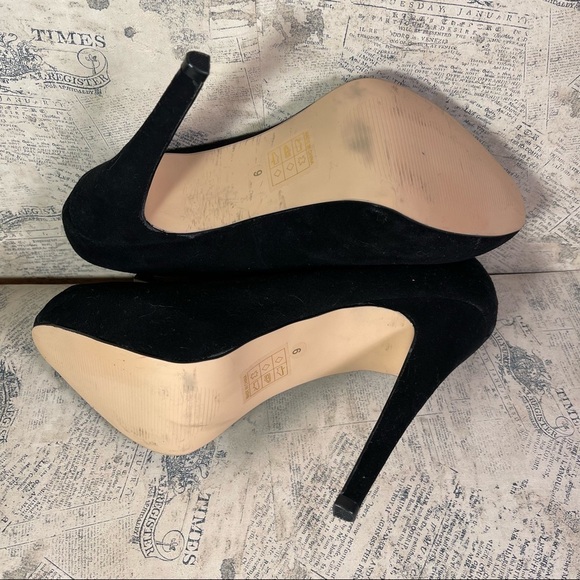 Dolce Vita Black Suede Pumps with Gold Bow Platforms - Picture 10 of 12